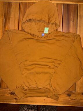 GAP Men's Crewneck Hoodie in Camel Brown